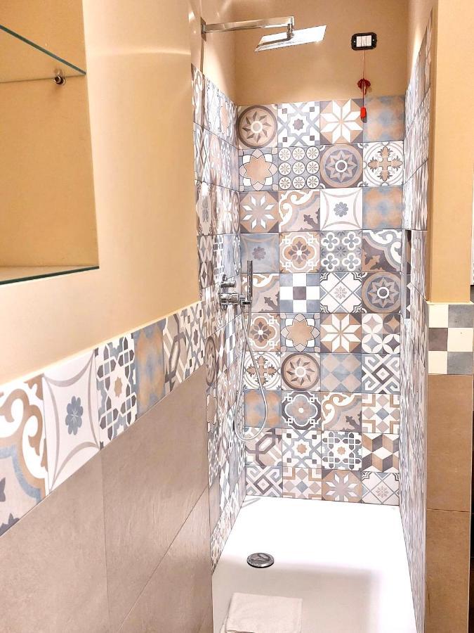 Appartement Verde Rame In Citta' Alta Con Garage Charme E Relax à Bergame Extérieur photo